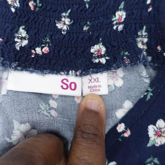 So Blouse Top Women's 2XL Blue Floral Rayon Classic Sleeveless V-Neck Pullover - Picture 3 of 7